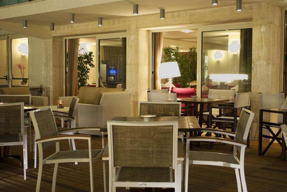 Hotel Ambra Milano Marittima Extérieur photo