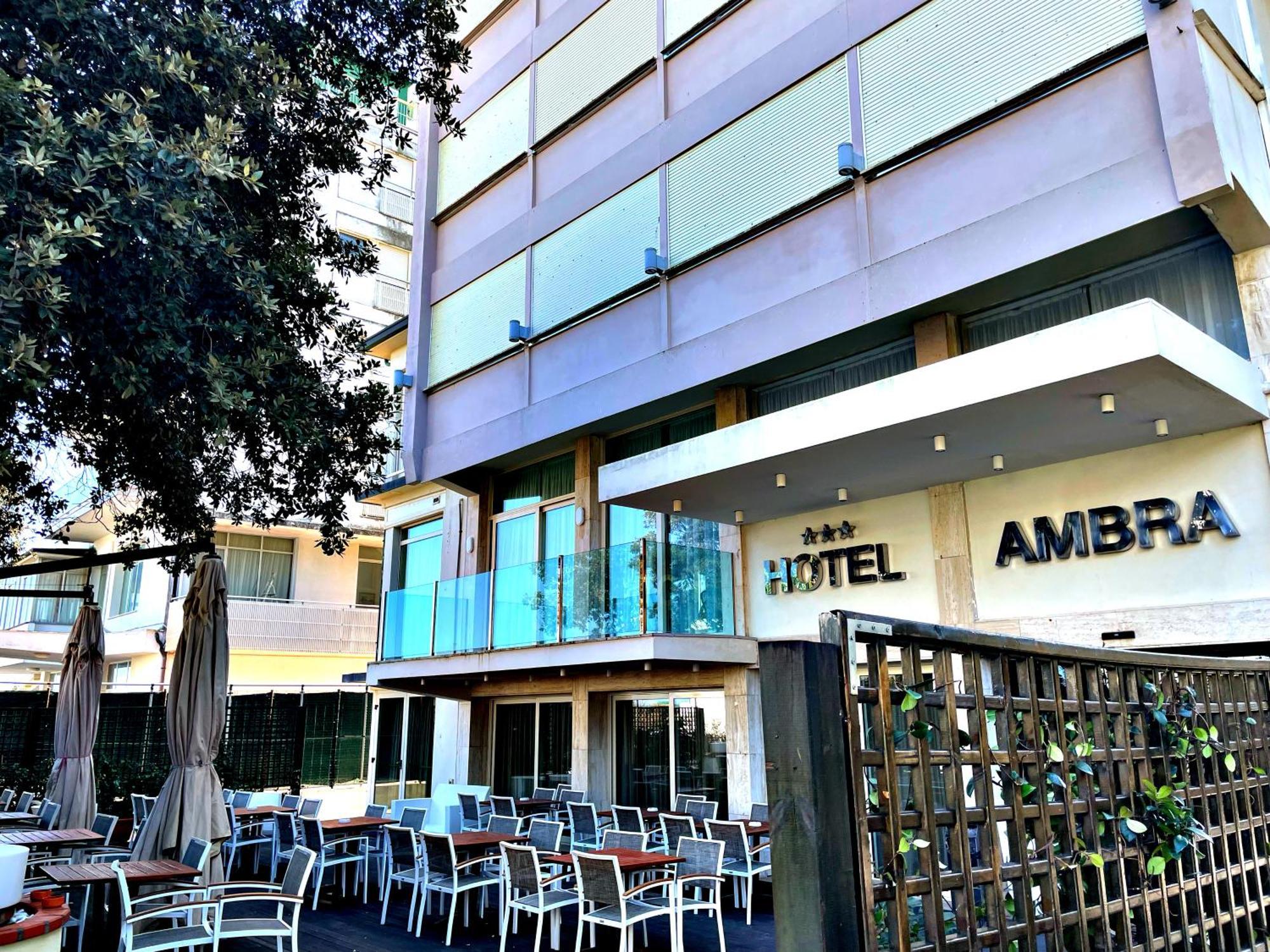 Hotel Ambra Milano Marittima Extérieur photo