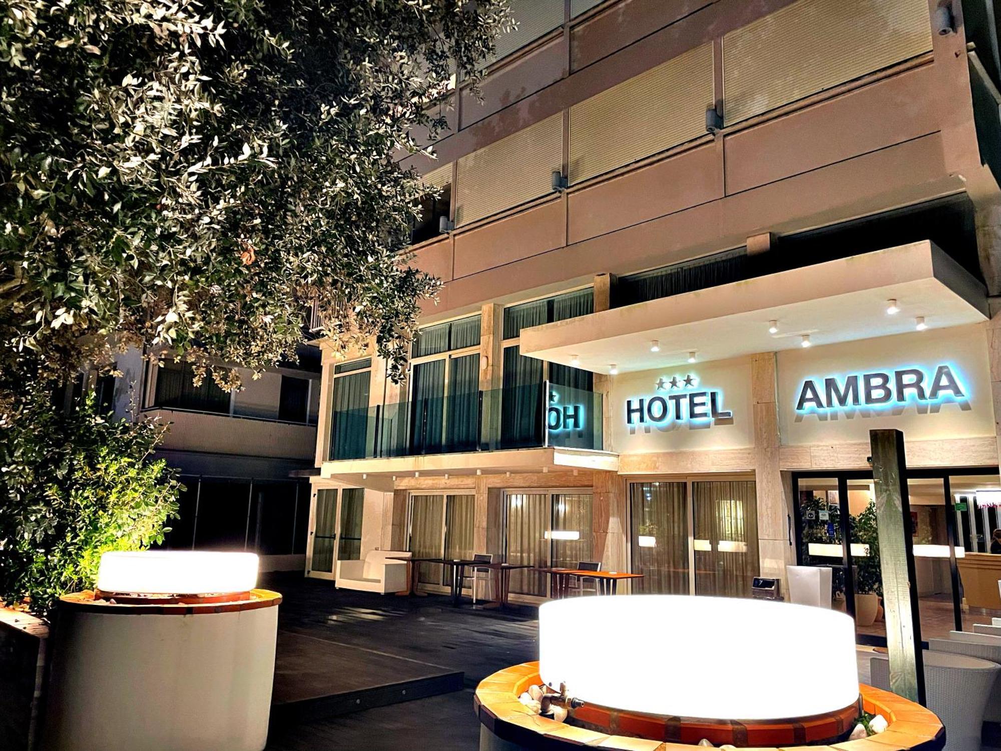 Hotel Ambra Milano Marittima Extérieur photo