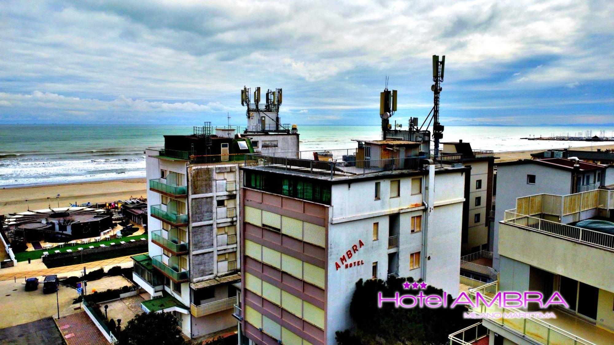 Hotel Ambra Milano Marittima Extérieur photo