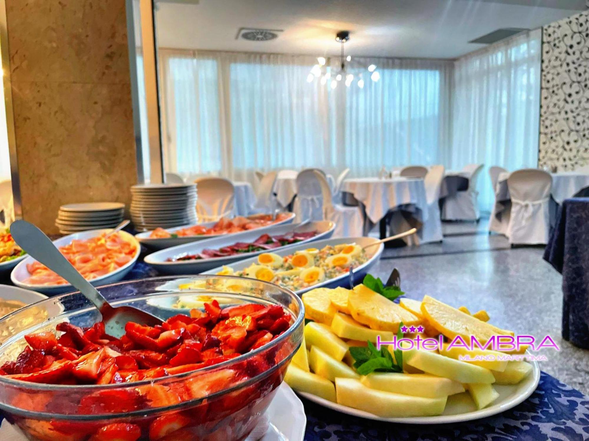 Hotel Ambra Milano Marittima Extérieur photo