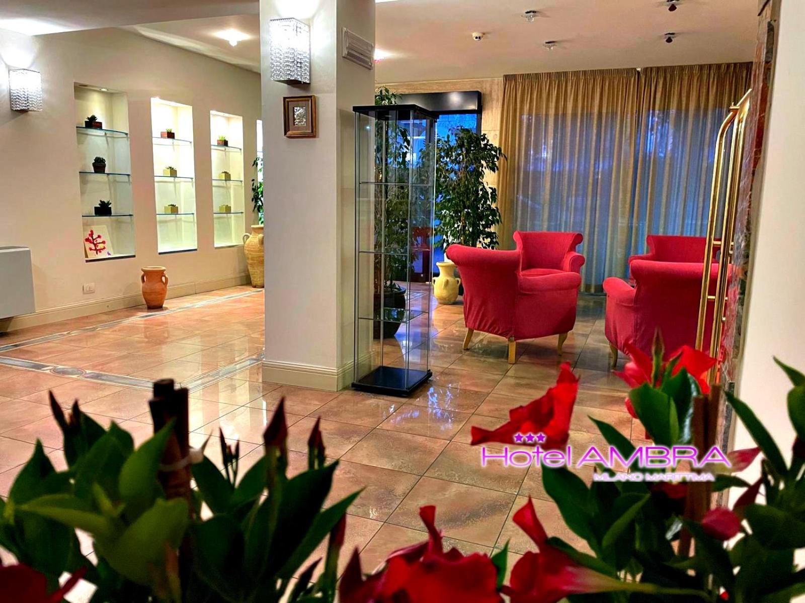 Hotel Ambra Milano Marittima Extérieur photo