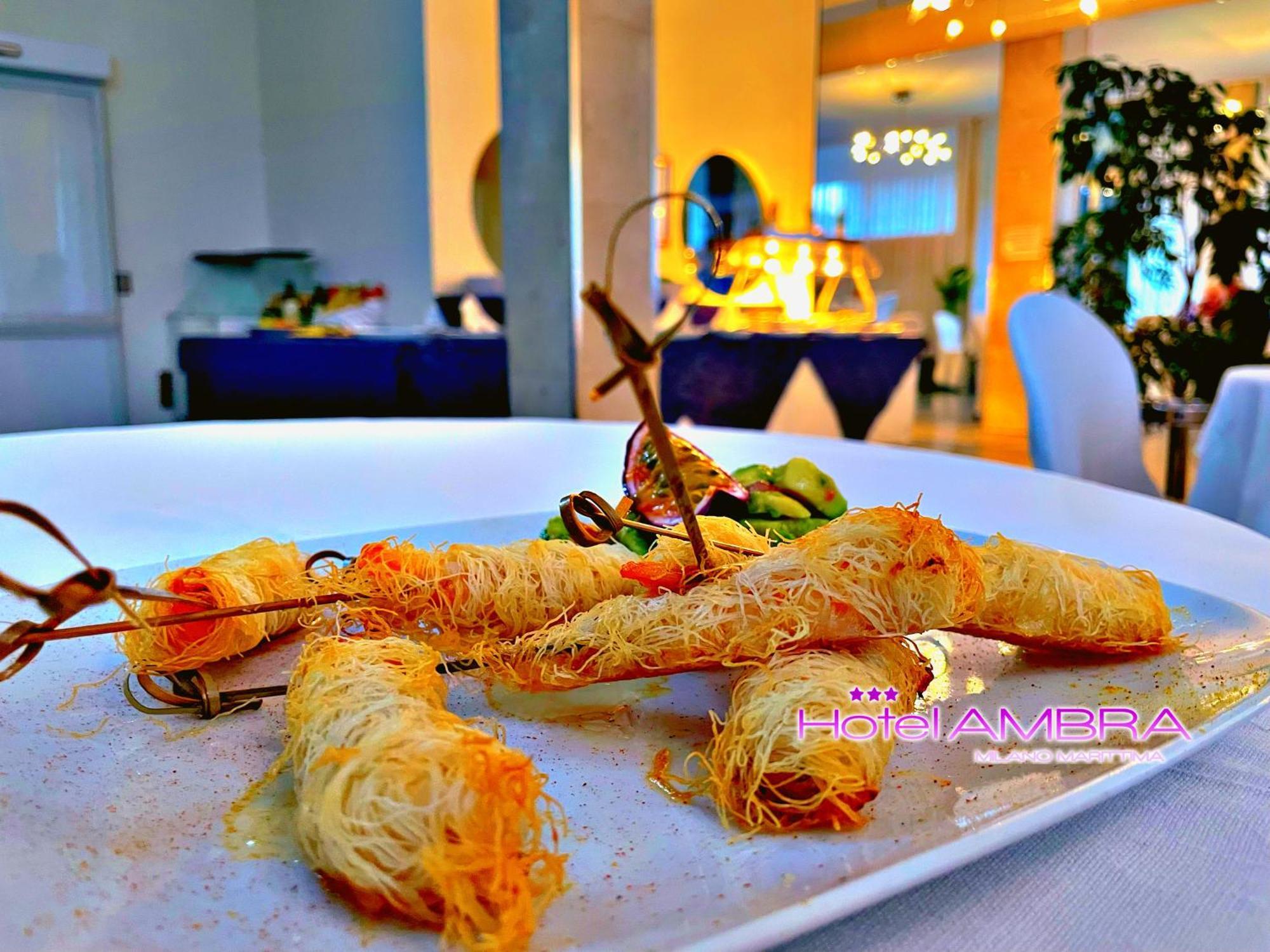 Hotel Ambra Milano Marittima Extérieur photo