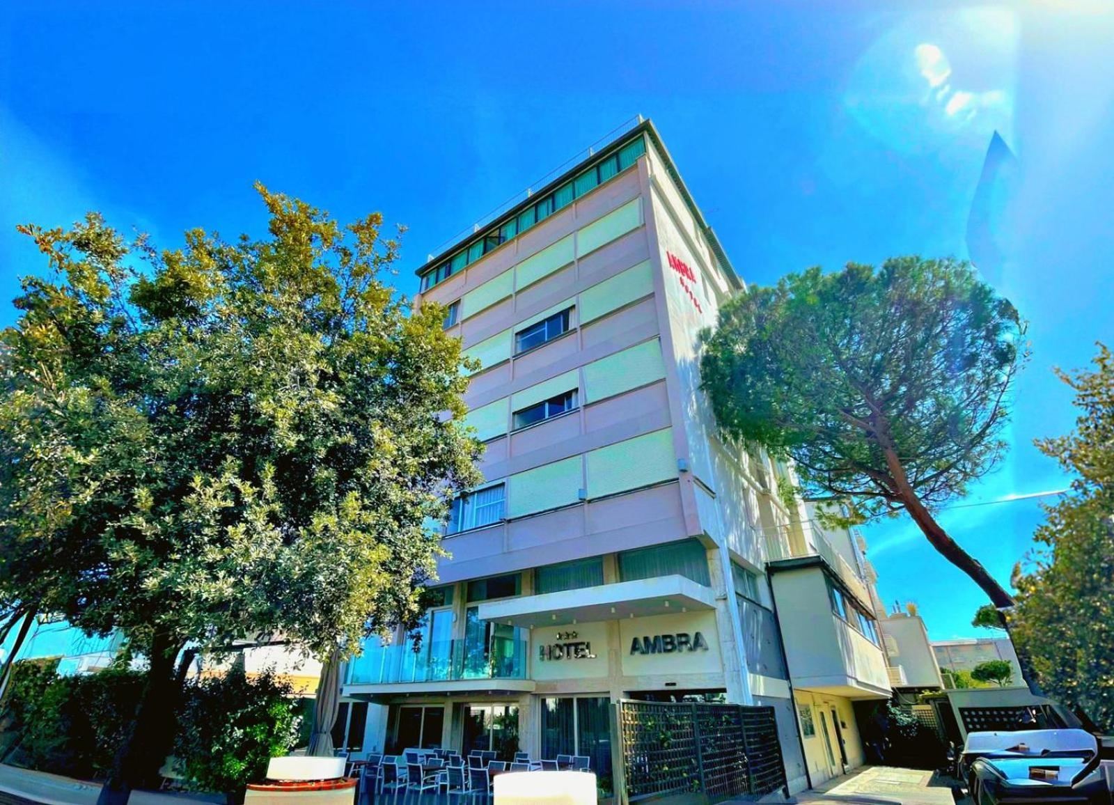 Hotel Ambra Milano Marittima Extérieur photo