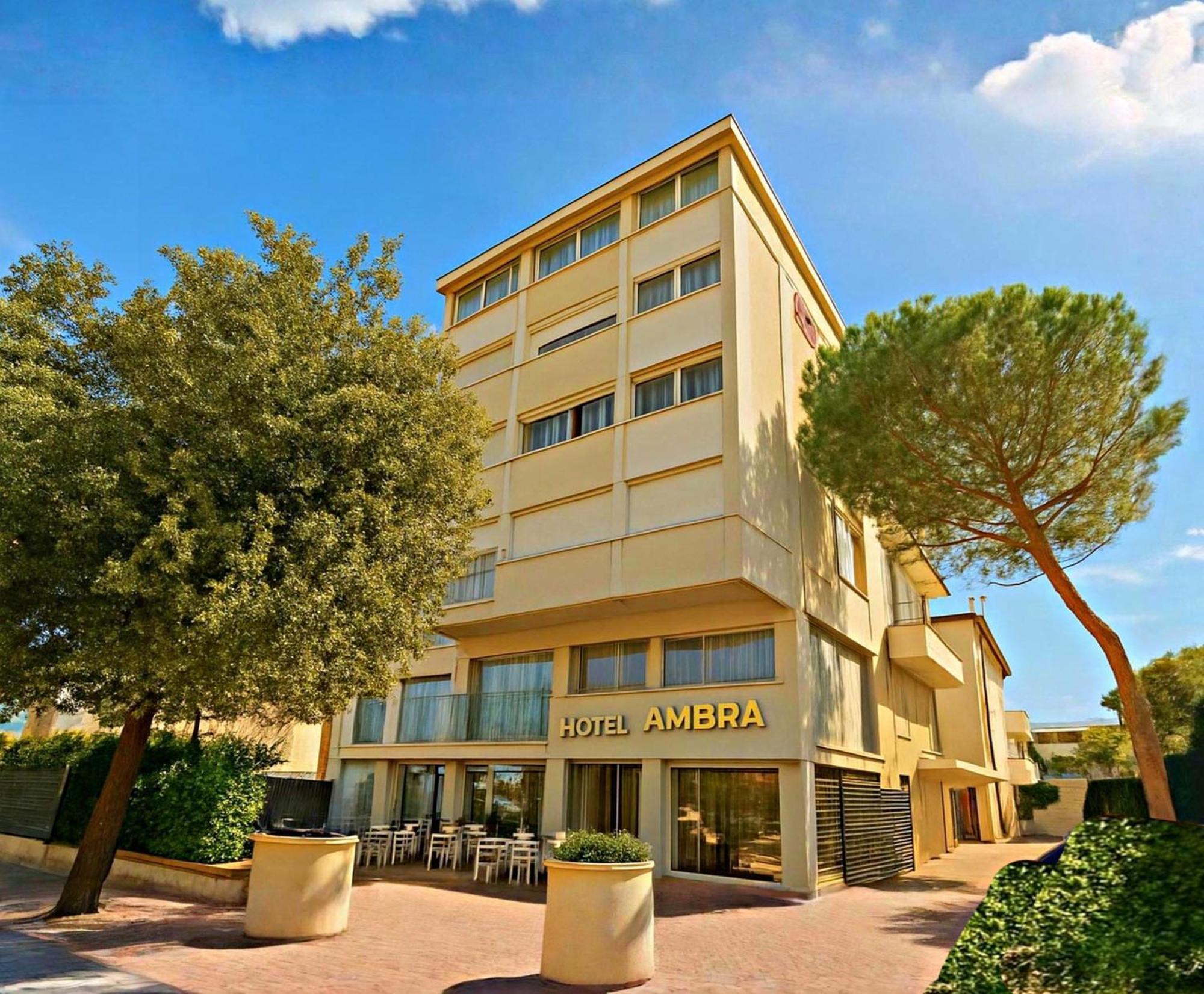 Hotel Ambra Milano Marittima Extérieur photo